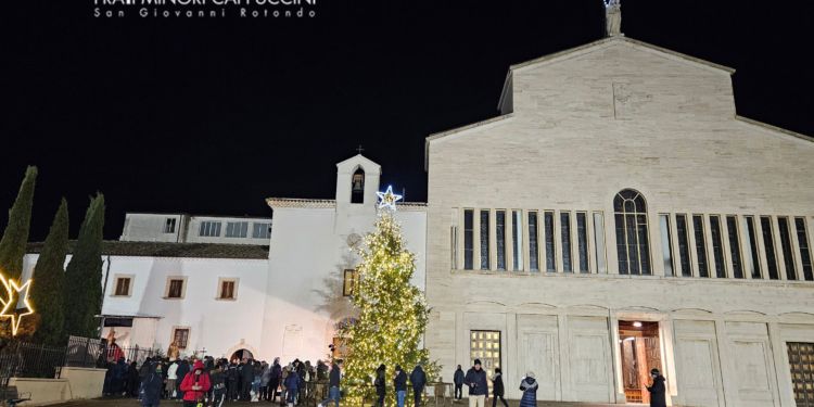 San Giovanni Rotondo: Benedizione del Presepe e accensione dell’Albero di Natale nel Santuario di Padre Pio