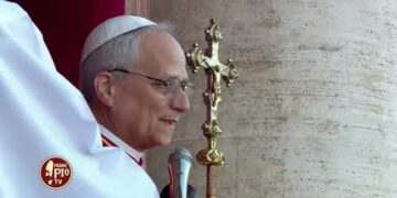 Papa leone XIV: Preghiamo per questa nuova missione, per tutta la Chiesa, per la pace nel mondo