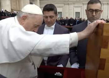 Funerali di Papa Benedetto XVI. Francesco: “che la tua gioia sia perfetta nell’udire definitivamente e per sempre la sua voce”