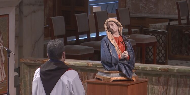 L’Ora della Madre. Il sabato Santo nel Santuario di Padre Pio