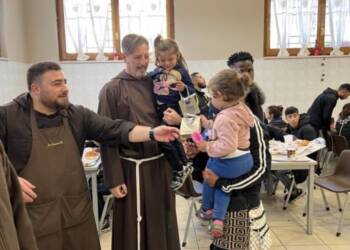 La Mensa San Pio da Pietrelcina dopo due anni torna ad accogliere in presenza i poveri