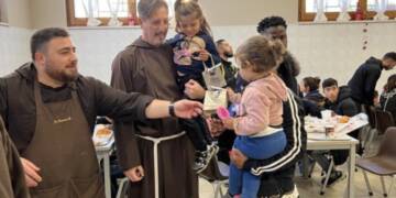 La Mensa San Pio da Pietrelcina dopo due anni torna ad accogliere in presenza i poveri