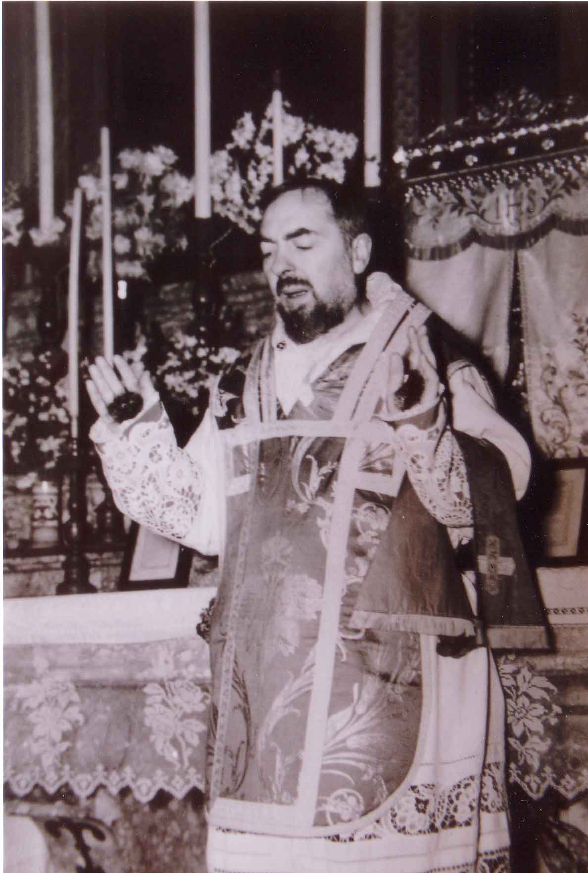 La prima Messa di Padre Pio a Pietrelcina - Tele Radio Padre Pio