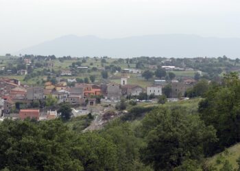 Invito al confronto su parco eolico nell’area di Pietrelcina