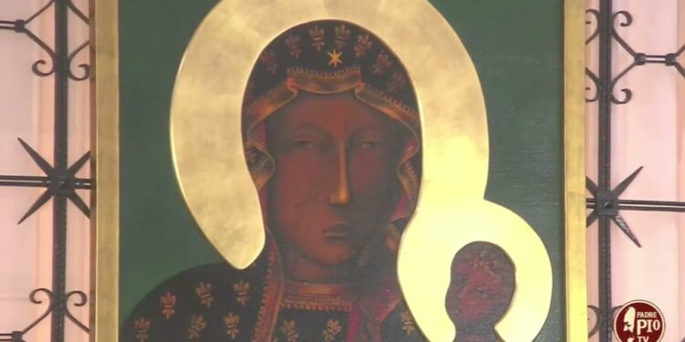 La Madonna Nera nella Cripta di Padre Pio